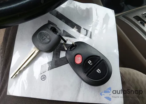 2009 Toyota Tacoma Base V6 из США, поврежденный, VIN 3TMLU42N69M020667